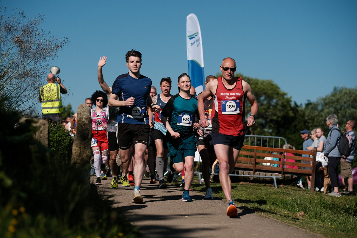 Roadford reservoir charity run image